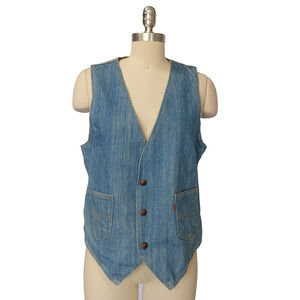 Vintage Levi's Orange Tab Denim Vest Size M Jean Pocket Snap Front 70s USA Made